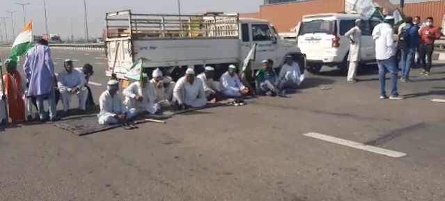 Protesting farmers block KMP expressway in Haryana