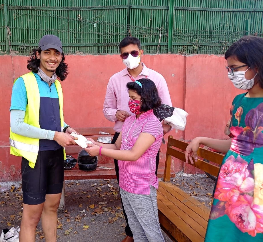 Delhi youth cycles 700 km to express gratitude to organ donors