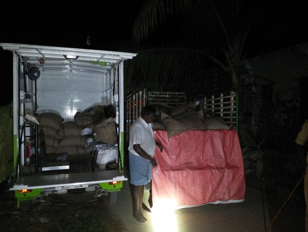 DS Rice Smugling in Govt Rice vehicle