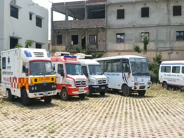 Reduction in number of ambulances for covid patients in jharkhand