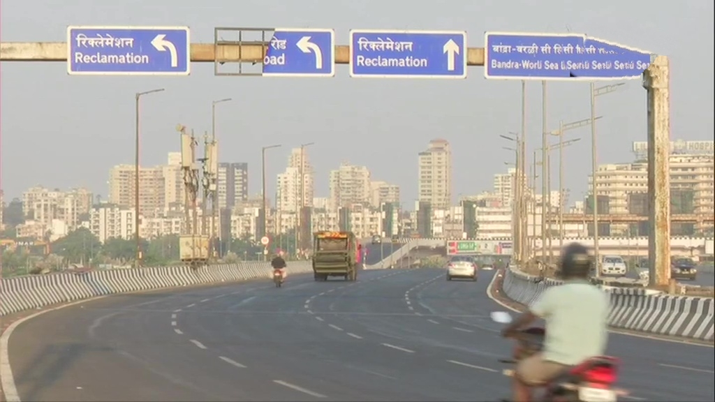 mumbai roads amid restrictions