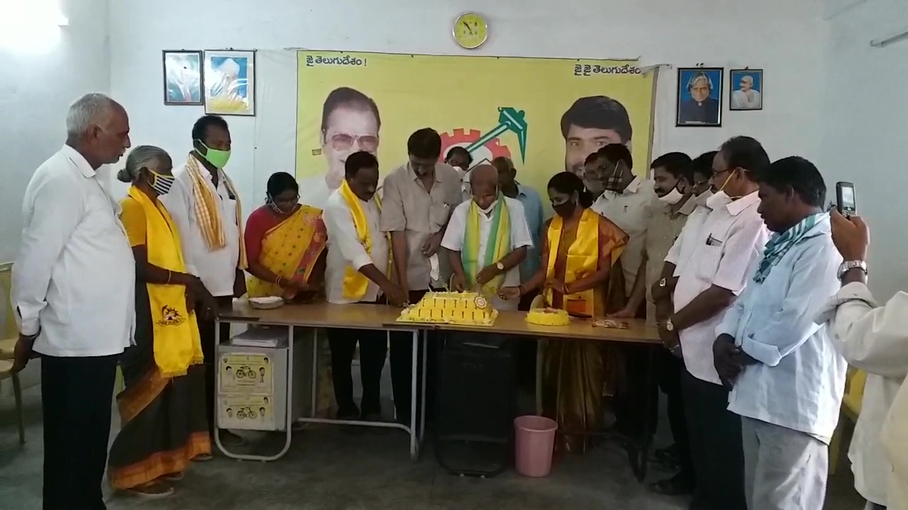 Chandrababu Naidu's birthday celebrations in Madhira,