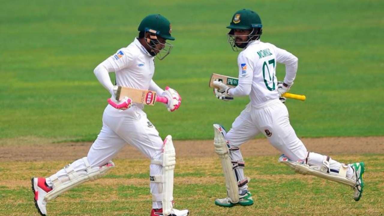 Bangladesh and sri lanka to lock horns in a test match