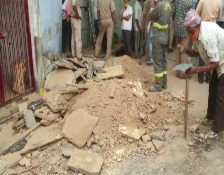 house collapsed