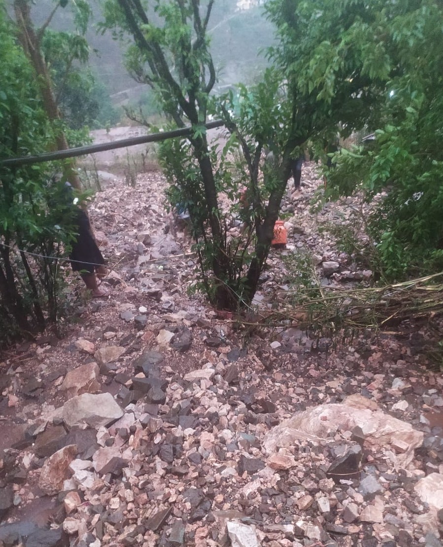 ഉത്തരാഖണ്ഡിൽ മേഘവിസ്ഫോടനം  cloudburst in uttarakhand  Uttarkashi  Several houses damaged