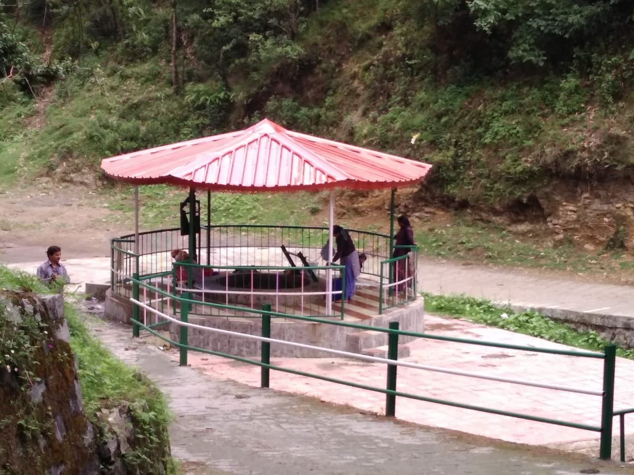 historical-wishing-well-of-mussoorie