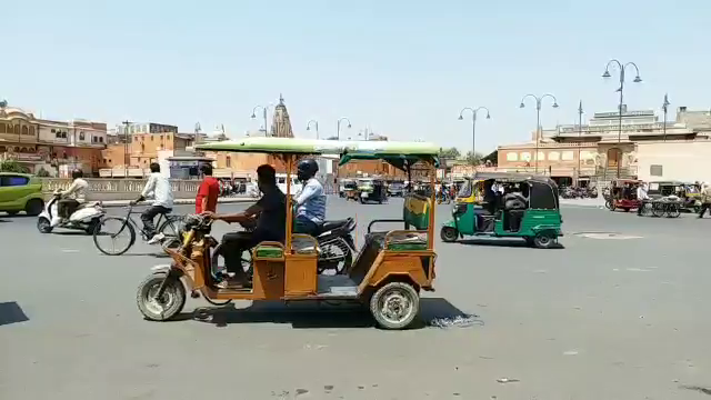 Auto driver condition in corona,  Corona in Rajasthan