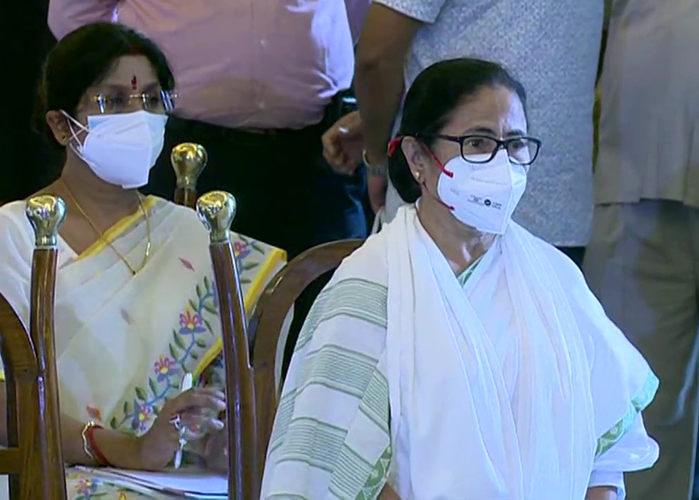 Mamata Banerjee was also present on the occasion