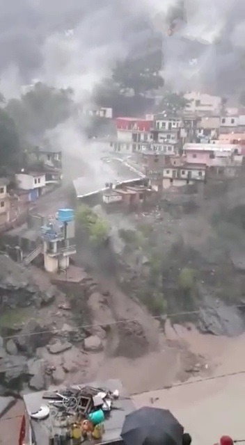 Heavy destruction due to cloudburst in Tehris Devprayag