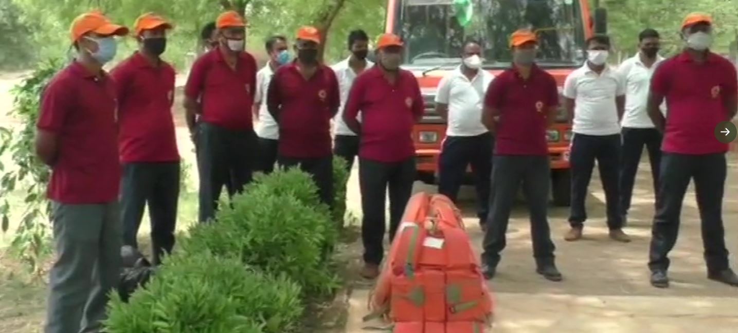 NDRF की टीम