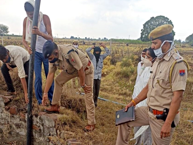 Married woman body found in well  Married woman died  tonk news  crime news  विवाहिता का शव  कुएं में मिला विवाहिता का शव  शादी के 5 दिन बाद मौत  टोंक न्यूज