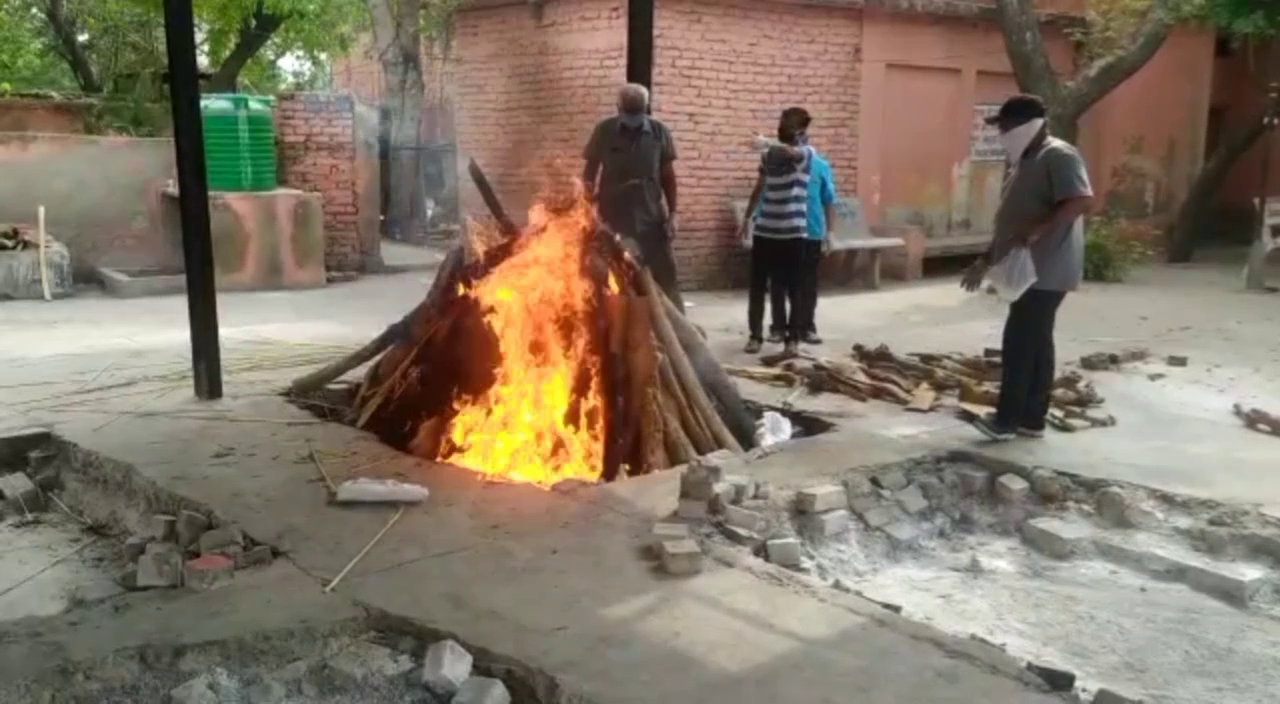 bones on chairs in Dharamshalas