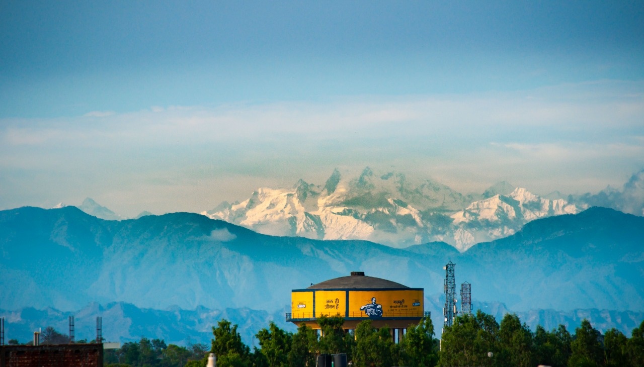 peaks-of-himalayas-visible-from-from-saharanpur