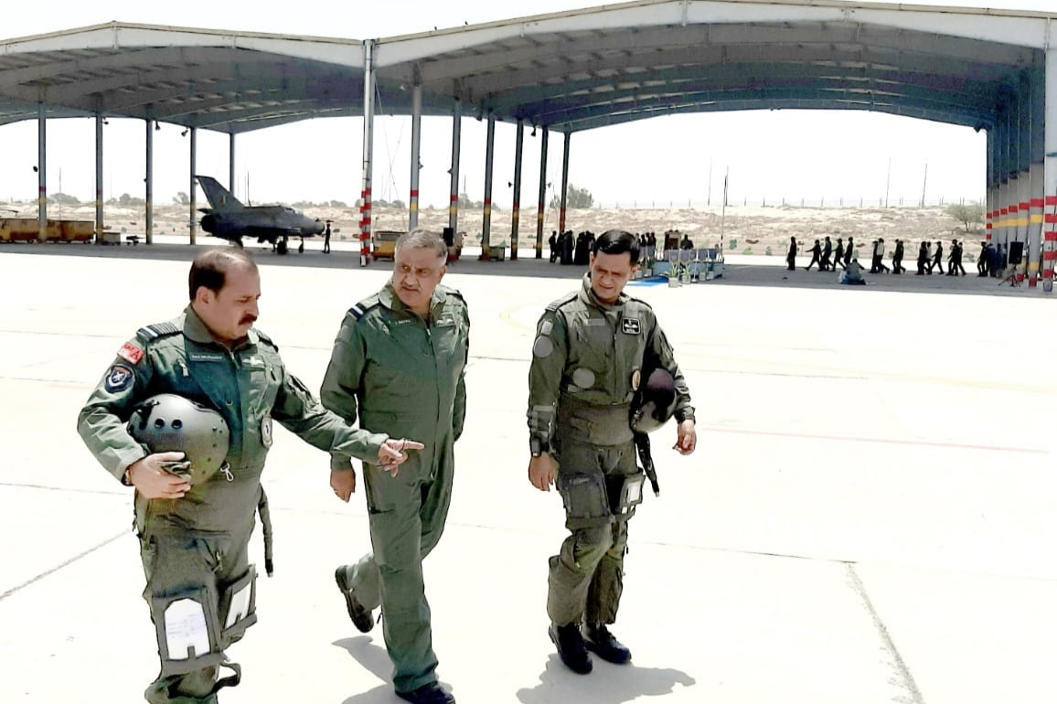 IAF chief visits Ladakh