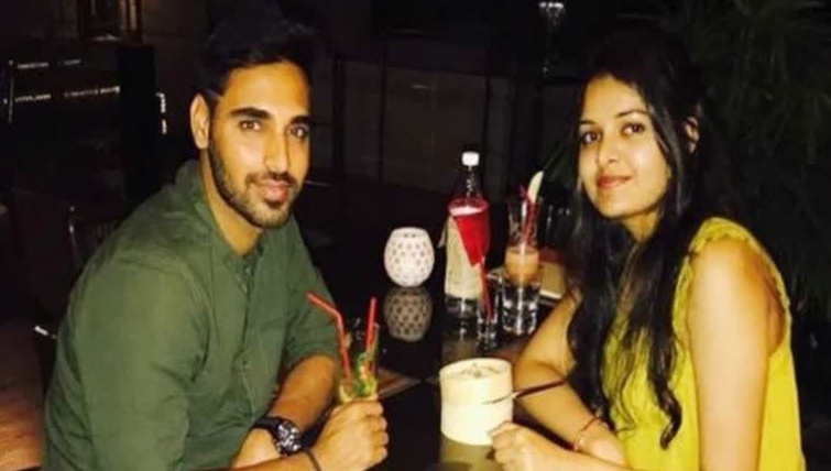 Cricketer Bhuvneshwar Kumar's family got corona infected, mother's condition critical