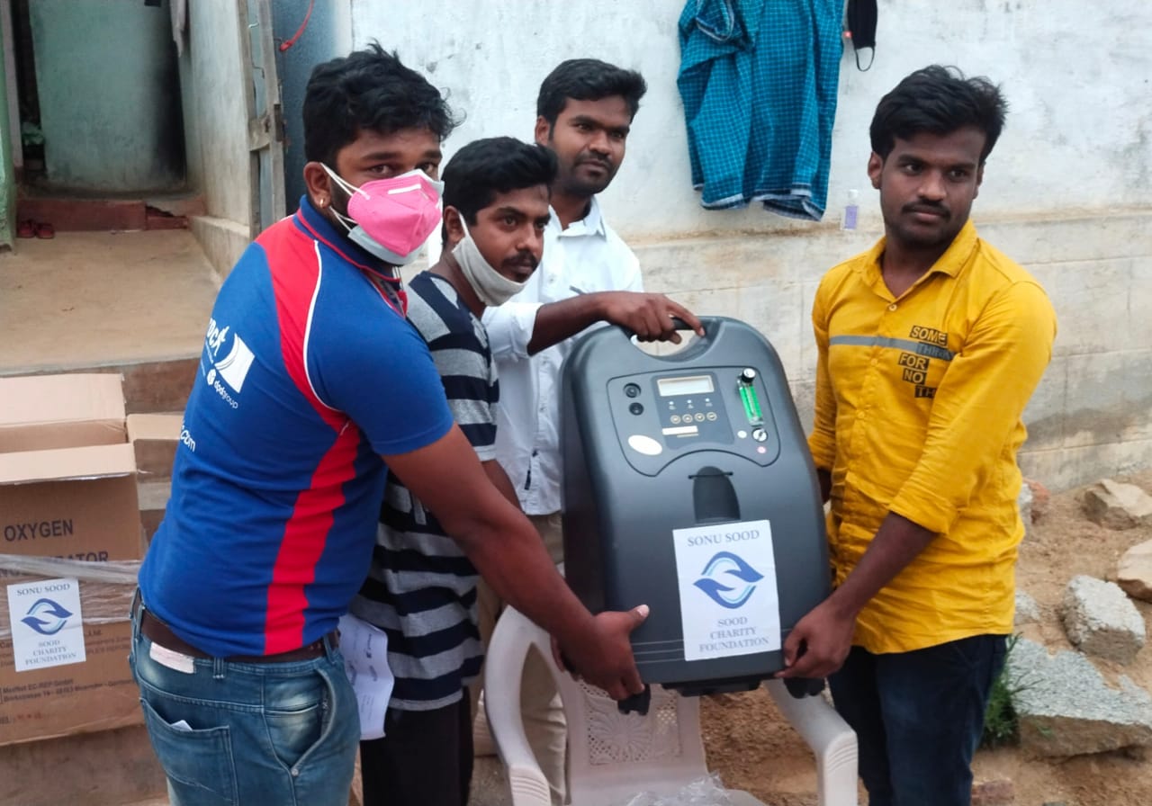 sonu sood helps a person sending oxygen concentrator at chittor