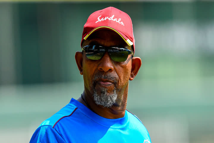 Simmons' job is not threatened in any way, he is still the best man, says CWI president