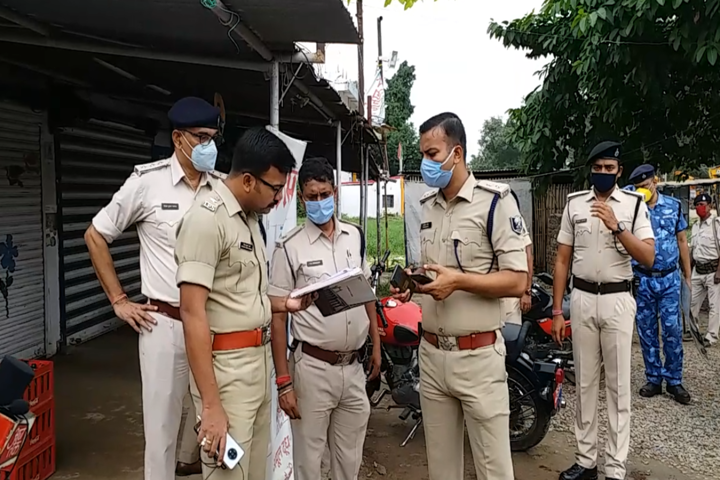 जांच में जुटी पुलिस 