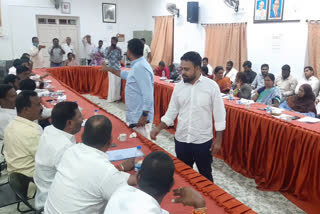 municipal_council_meeting