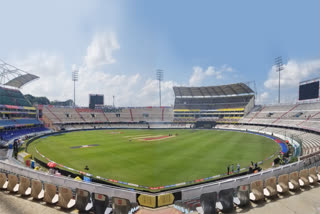 Hyderabad Cricket Association (HCA) has launched a great initiative for the first Test between India and England in Hyderabad by offering free entry and lunch for school students.