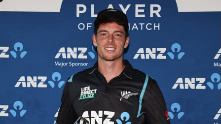 The New Zealand Cricket Board on Friday announced  that the all-rounder Mitchell Santner will not be featuring in the first T20I of the five-match series against Pakistan on Friday after being tested positive for COVID-19. The Blackcaps will face Shaheen Shah Afridi-led Pakistan at Eden Park in Auckland.