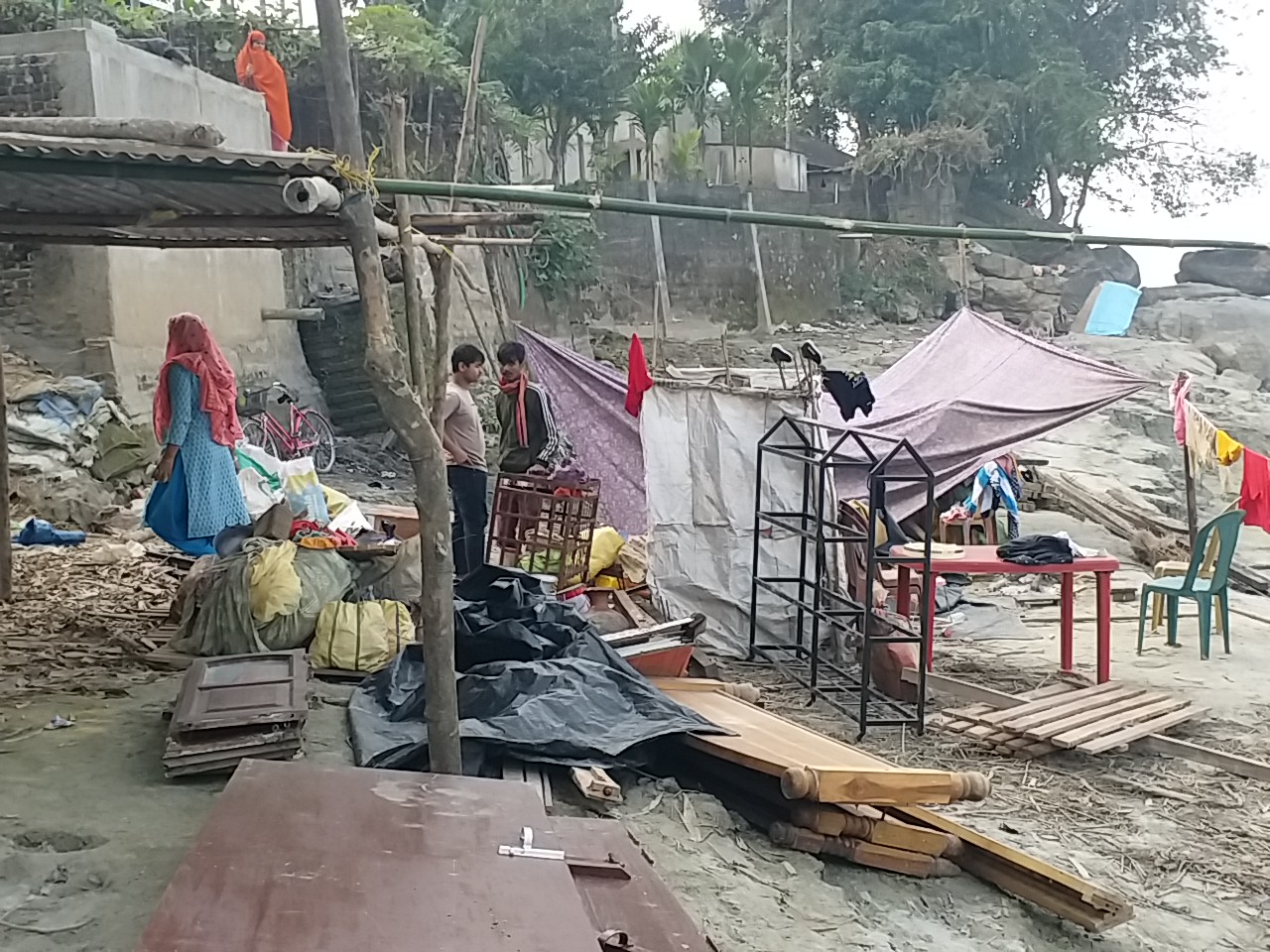 Ruckus situation among evicted people of Goalpara