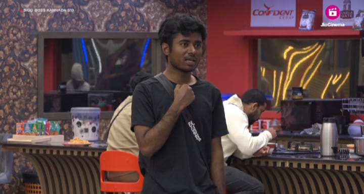 biggboss kannada tukali santhosh entered jail as worst performer of the week