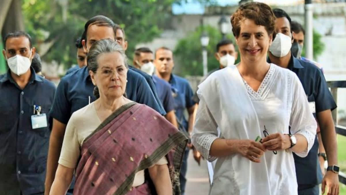 Sonia Gandhi Likely to Enter Rajya Sabha; Priyanka to Contest from Rae Bareli LS Seat (ANI Photo)