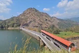 Idukki ponmudi dam top  Tourist place in Idukki  പൊന്മുടി ഡാം ടോപ്പ്  ponmudi  ഇടുക്കി ടൂറിസം