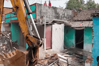 Bulldozer Action Against Killers House