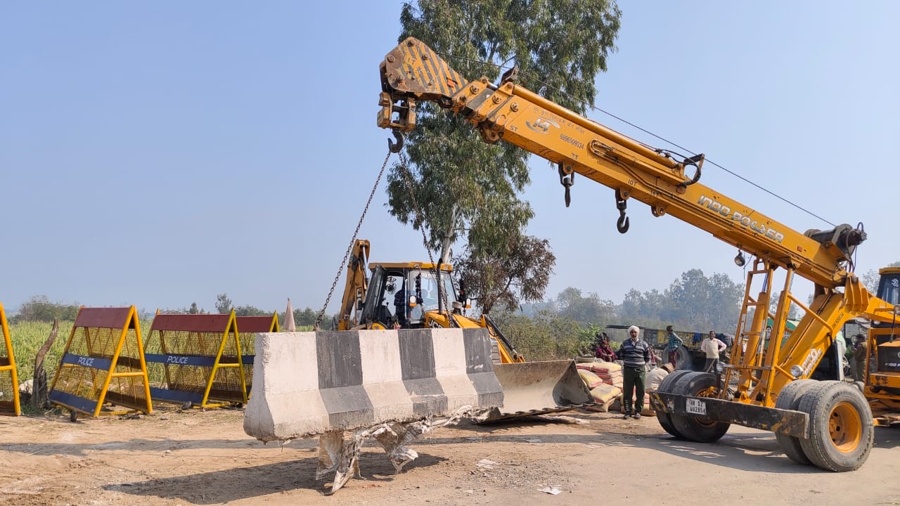 haryana punjab border seal in Kurukshetra