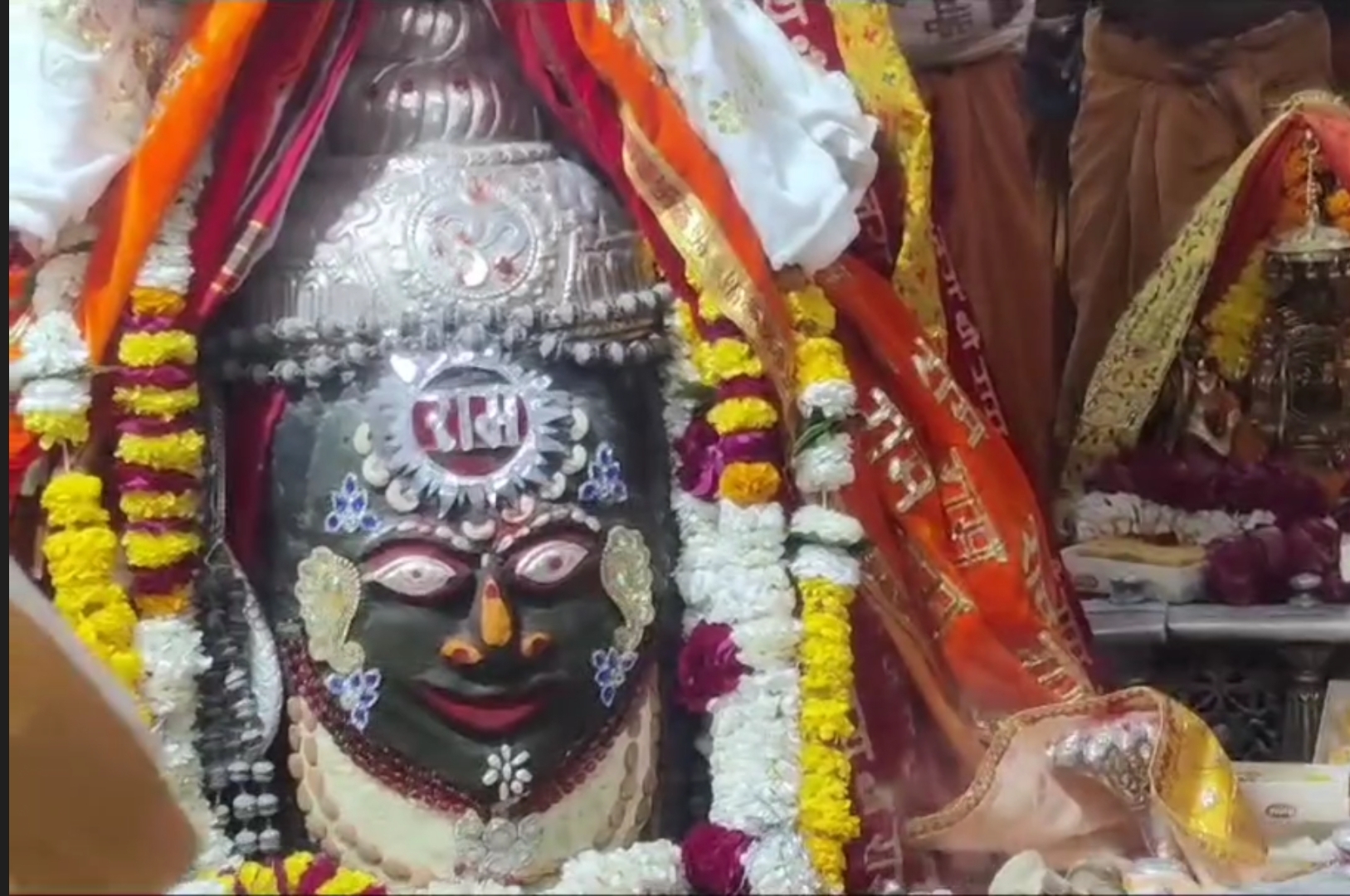 Ujjain mahakaleshwar devotees record