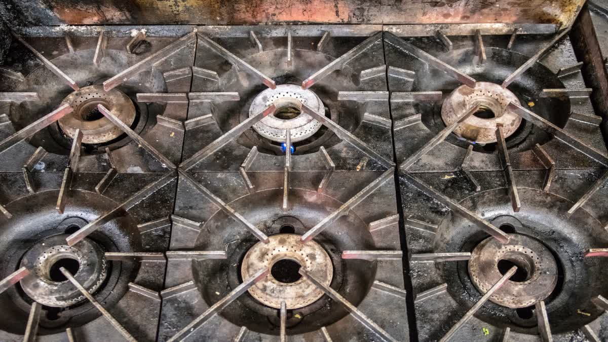 gas_stove_burners_cleaning