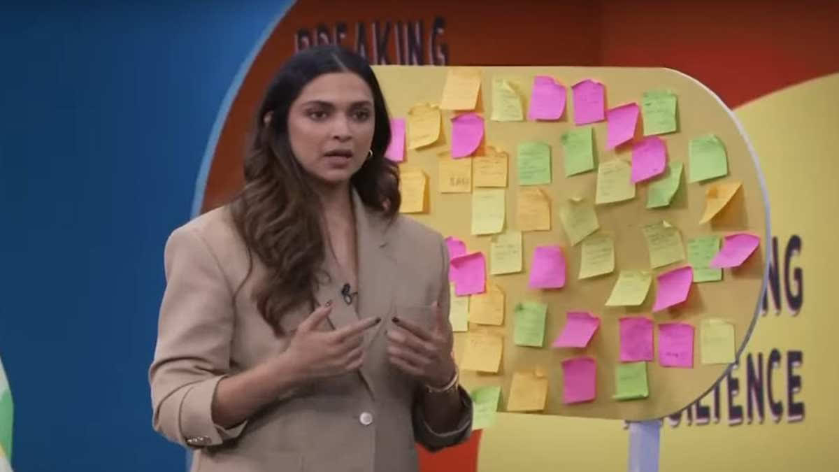 talk-to-parents-when-in-stress-actor-deepika-padukone-tells-students-during-pariksha-pe-charcha