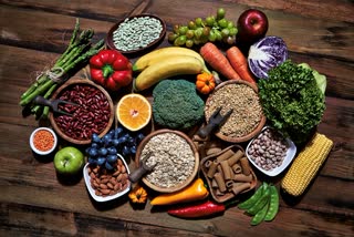 WHAT DOES FIBER DO FOR THE BODY  HEALTH BENEFITS OF HIGH FIBER DIET  FIBER RICH DIET BENEFITS  BENEFITS OF EATING FIBER