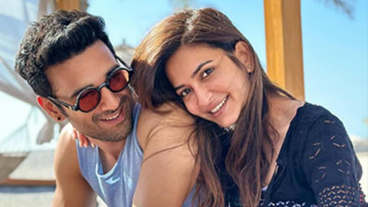 Pulkit Samrat's House Decked up with Lights Ahead of Wedding with Kriti Kharbanda