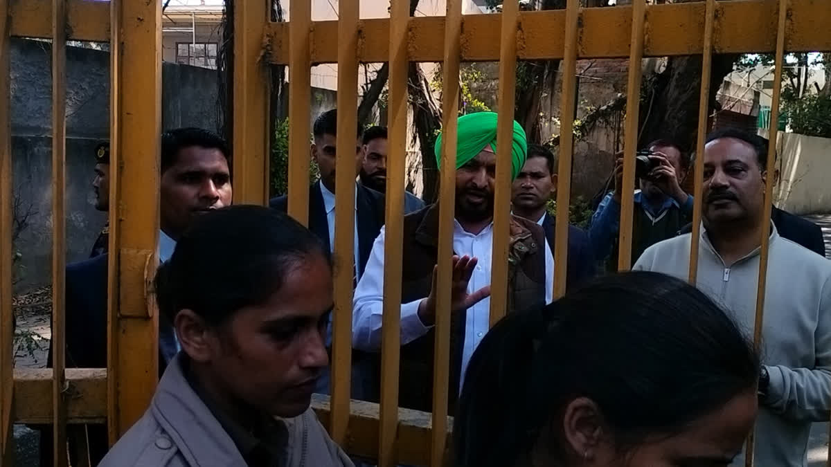 MP Bittu met the media after being placed under house arrest