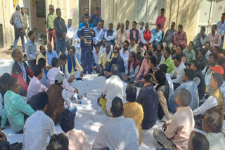 sanitation workers on strike