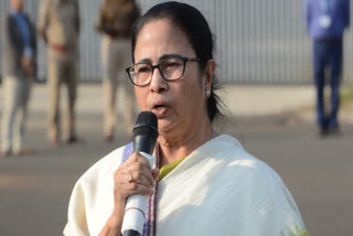 Congress keeps doors open for alliance talks with TMC, invites Mamata for Mumbai rally