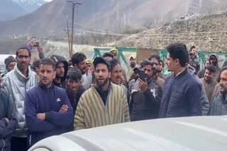 جہلم میں غرقاب مزدوروں کی تلاش ہنوز جاری