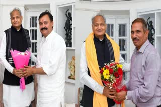 Karan Singh Uchiyarda and Tarachand Meena met former CM Ashok Gehlot