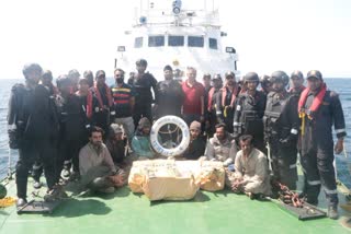Pakistani Boat With Narcotics Worth Rs 480 Cr Seized Near Gujarat Coast, Six Crew Members Arrested