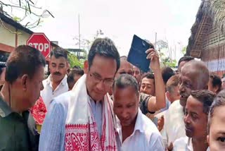 Jorhat lok sabha congress candidate Gaurav gogoi seen marketing for bohag bihu in teok