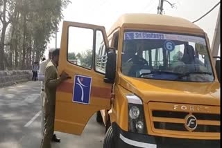 Traffic Police Launches Intensive Campaign in Fatehabad; 5 Vehicles Challaned