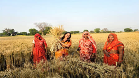 Hema Malini Meets Farmers during Poll Campaign in Mathura