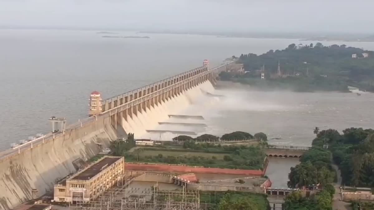 Tungabhadra dam gates