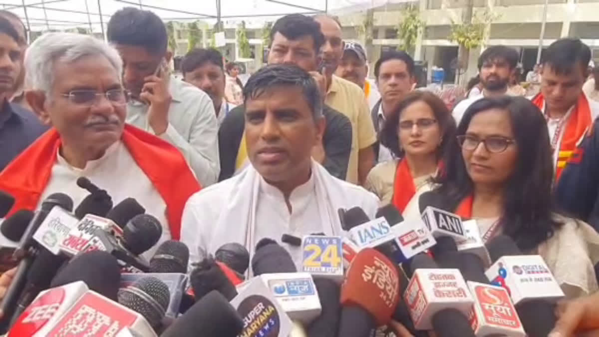 Mahipal Dhanda on Congress