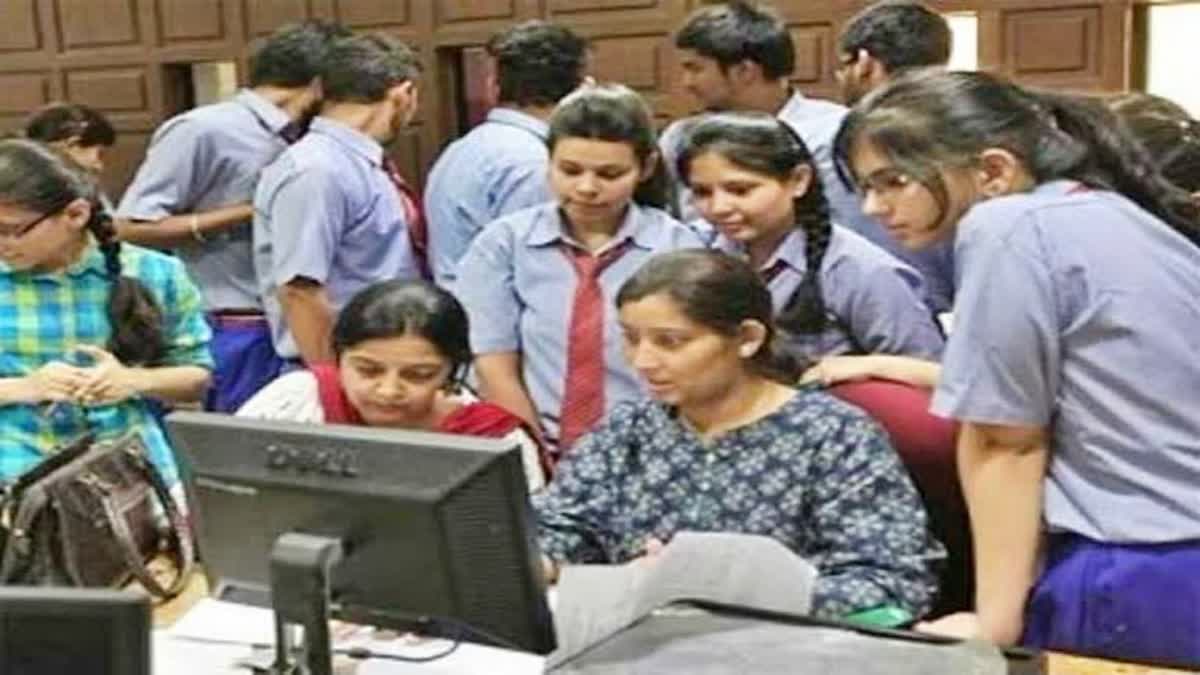 ఏపీ ఇంటర్ ఫలితాలు విడుదల - వెబ్సైట్, వాట్సప్లలో ఇలా చెక్ చేసుకోండి AP Inter Result 2025