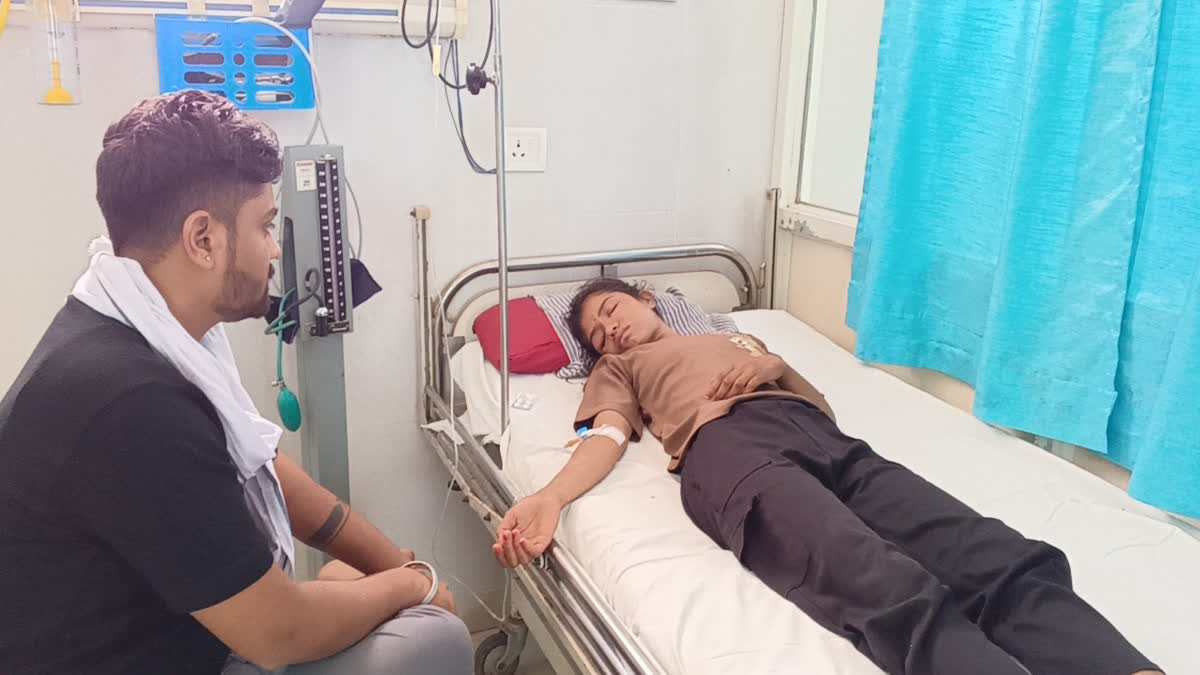 Student stung by bees in Bundi admitted to hospital