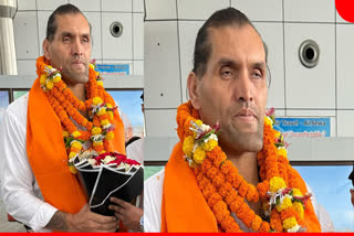 Ek hain to safe hain